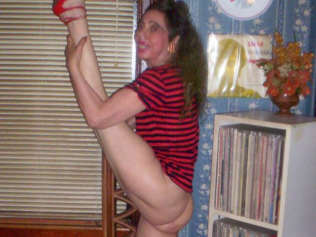 ElenahHottie - Live porn &amp; sex cam - 16428258