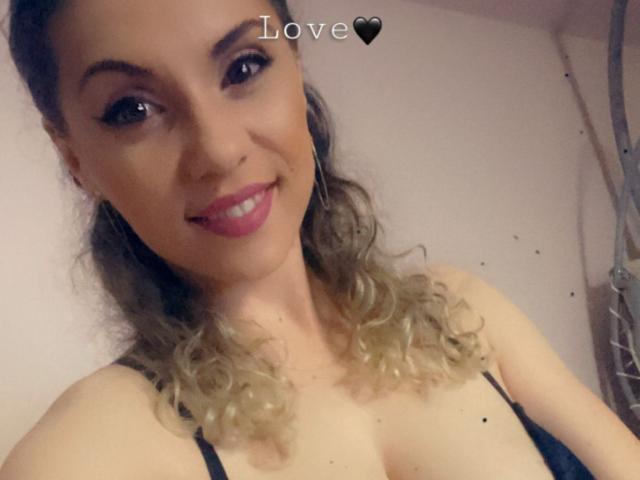 LucilleXSugar - Live porn &amp; sex cam - 16434010