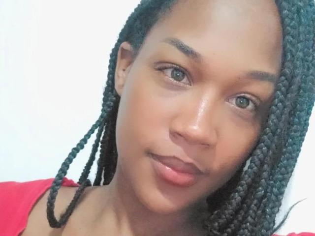 XorianaX - פורנו בשידור חי ומצלמת סקס - 16438426