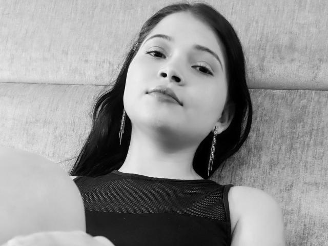 MargieRobins - сексуальная веб-камера в реальном времени - 16445070