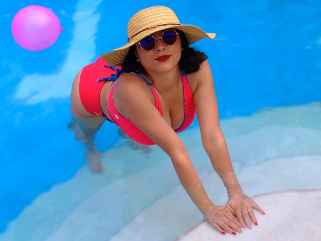 EmilyPrincessx - Live porn &amp; sex cam - 16448174