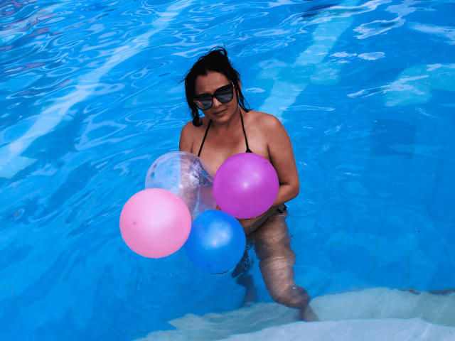 LesslyStar - Live porn &amp; sex cam - 16448402