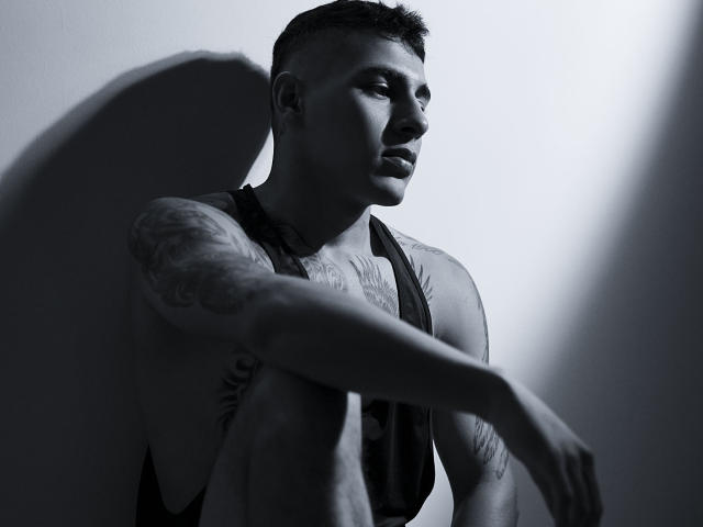 MassimoContie - Live porn &amp; sex cam - 16448662