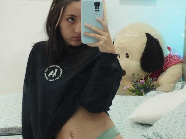 RavenReyes - Live porn &amp; sex cam - 16451102