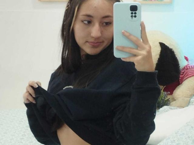 RavenReyes - Sexe cam en vivo - 16451110