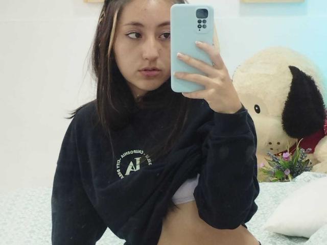 RavenReyes - Live porn &amp; sex cam - 16451114