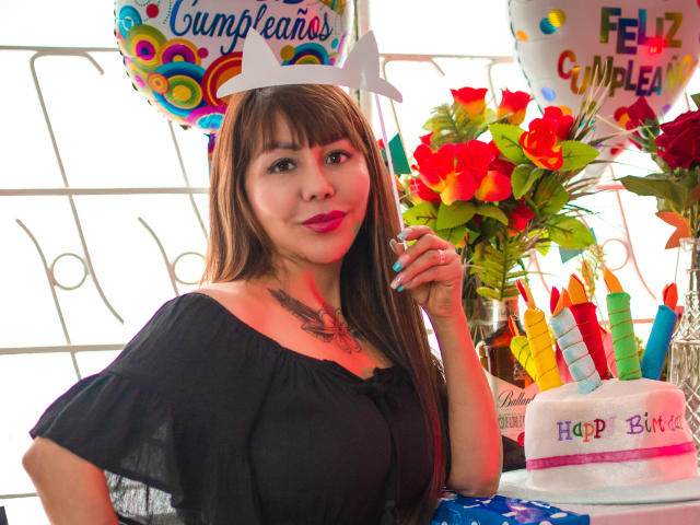 LeslyThompson - Live porn &amp; sex cam - 16463894