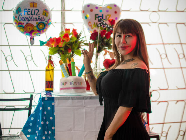 LeslyThompson - Camera khiêu dâm &amp; quyến rũ trực tiếp - 16463902