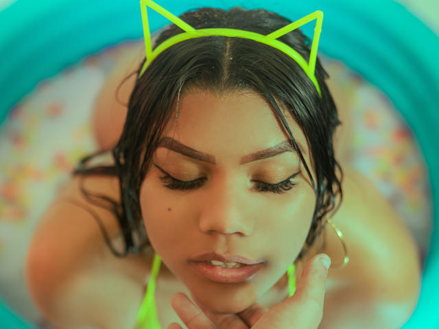 NickyBernad - Live porn &amp; sex cam - 16472874