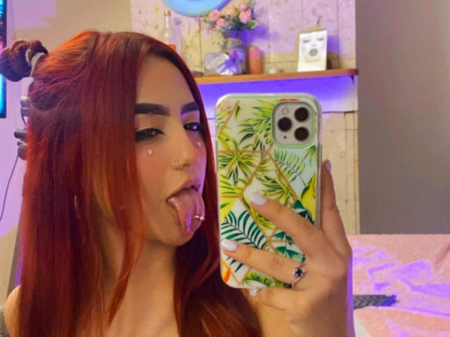 MelanieKane - Élő pornó és szexkamera - 16475342