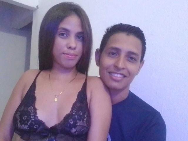 NoelaAndAshner - Live sexe cam - 16476190