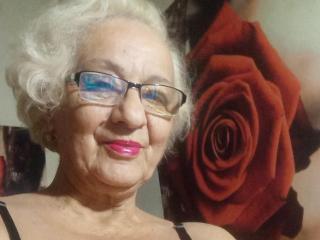 DivaDiamondsIrene - Live sex cam - 16478066