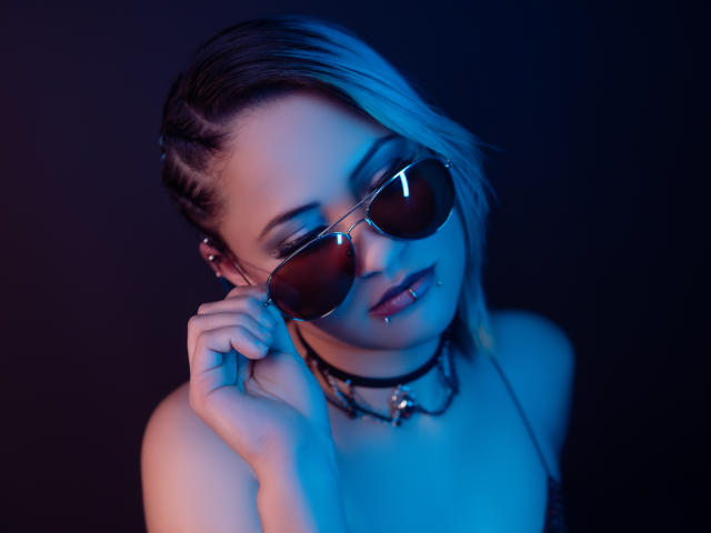 CassieJones - Live porn &amp; sex cam - 16479434