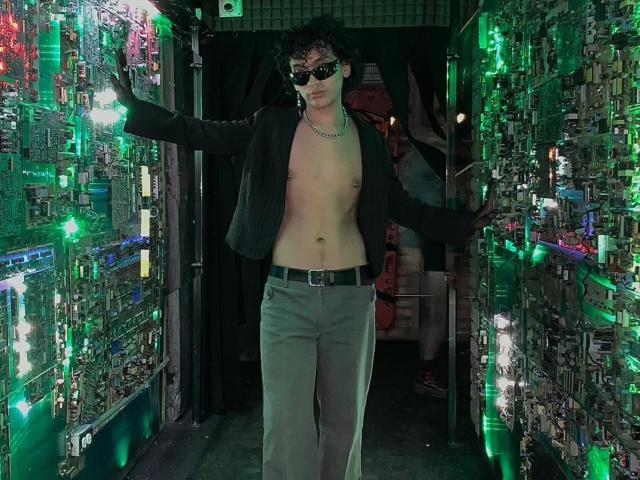 AlejandroLopez - Live Sex Cam - 16479534