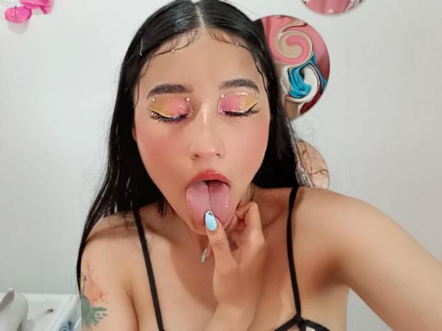 ValeriaClark - ライブポルノ&amp;セックスカム - 16488618