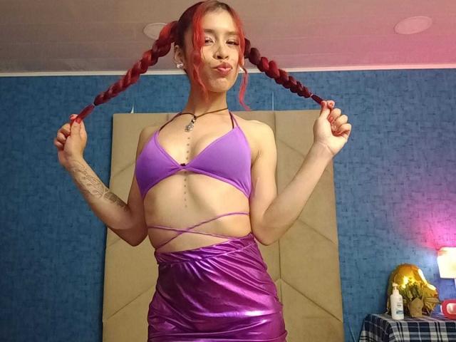 CelineHillys - Élő pornó és szexkamera - 16489306