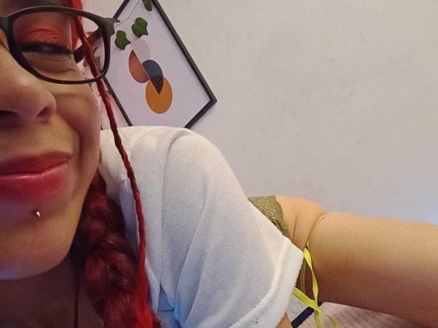 CelineHillys - Live sexe cam - 16489322