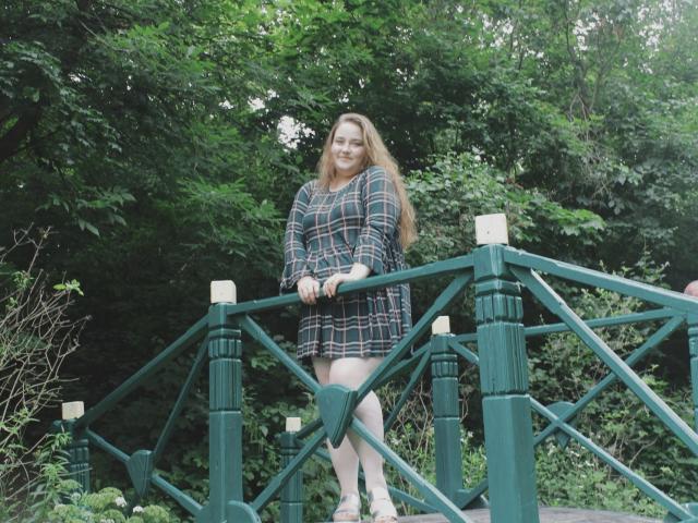 DaniellaGraceZZ - Live porn &amp; sex cam - 16490434