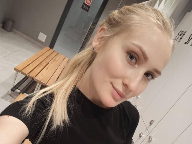 KaylaVixen - Live sex cam - 16490594