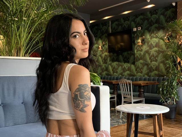SarahLuna - פורנו בשידור חי ומצלמת סקס - 16527178