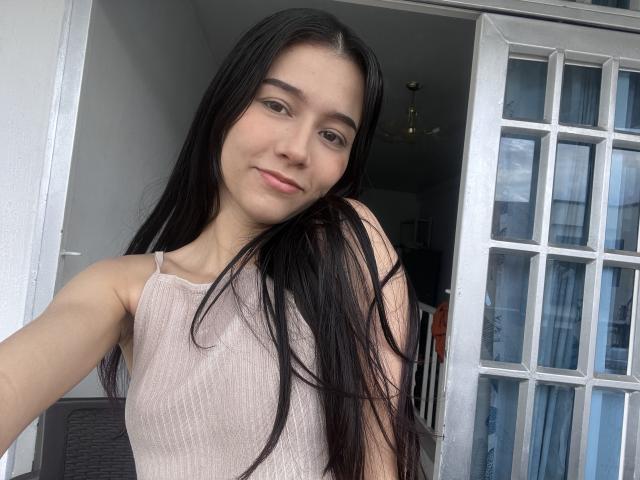 DeisyWest - Live sex cam - 16527274