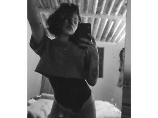 AnneYummi - сексуальная веб-камера в реальном времени - 16528250