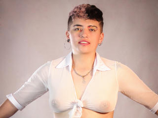 EmiSmiith - Live porn &amp; sex cam - 16542118