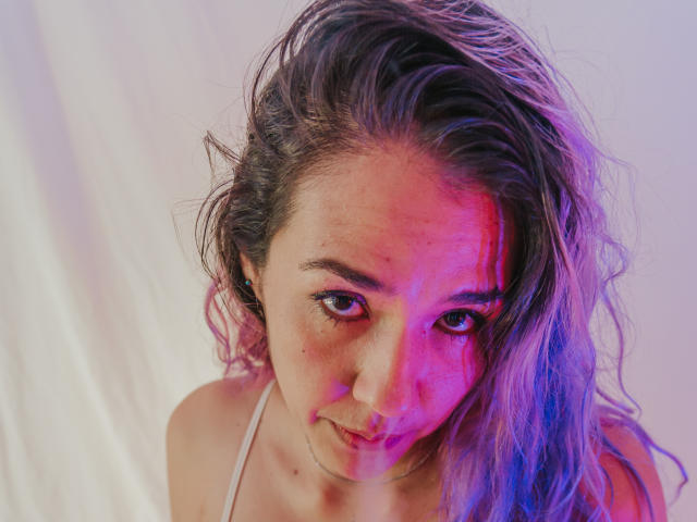 AmyLoveDick - Sexe cam en vivo - 16548358