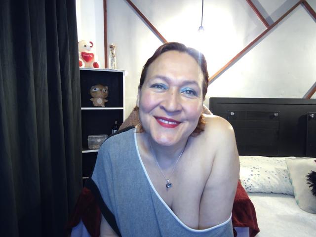 AnyaGreen - פורנו בשידור חי ומצלמת סקס - 16553306