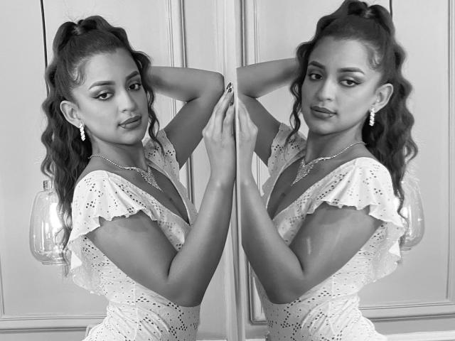 MelissaLyonis - Live porn &amp; sex cam - 16557866