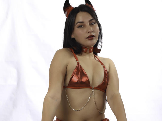 Julianal - Live porn &amp; sex cam - 16560150