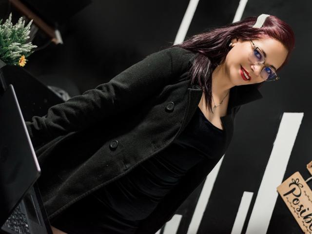 BrianaWillies - Sexe cam en vivo - 16562558