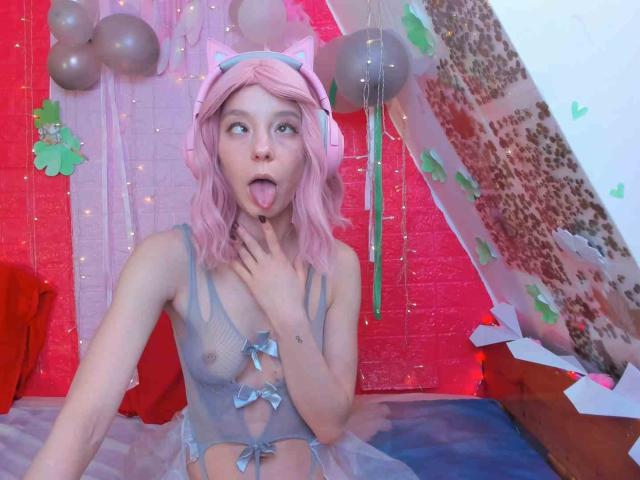 MissAstravert - сексуальная веб-камера в реальном времени - 16572538