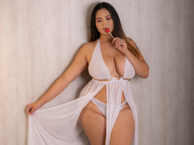 AlysonMyers - Live porn &amp; sex cam - 16579734