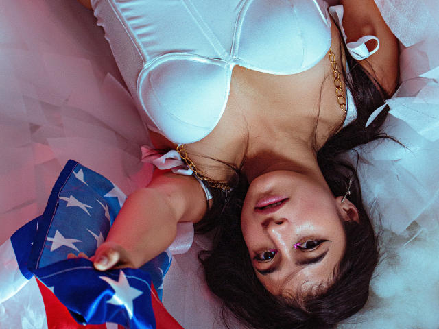 NaiaSanders - Élő pornó és szexkamera - 16583230