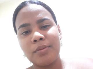 MorenaMo69 - Live sex cam - 16587710