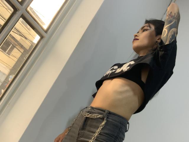 AmelieLilith - Live sexe cam - 16603194