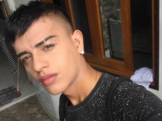 KeyneX - Live sexe cam - 16609610