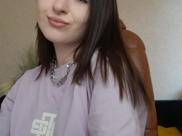 SunnyIsa - сексуальная веб-камера в реальном времени - 16617674