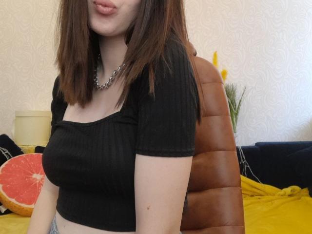 SunnyIsa - Live porn &amp; sex cam - 16617786