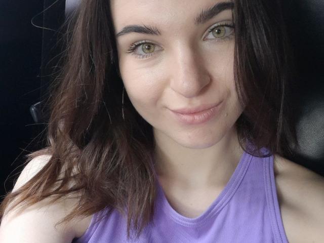 SunnyIsa - Porno na żywo i seks kamera - 16618026