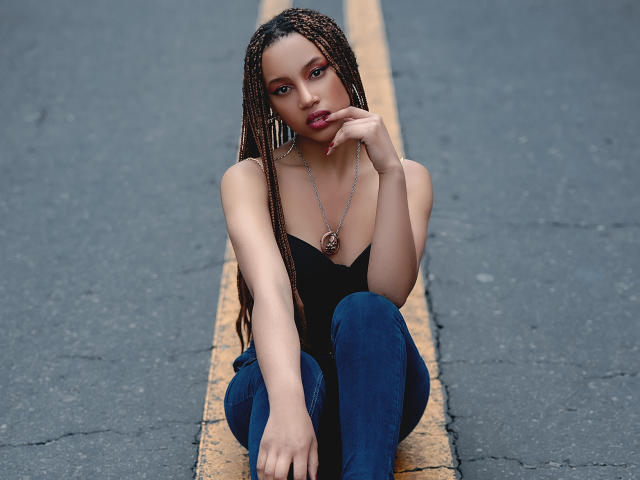 CamilaMae - Live sex cam - 16620662