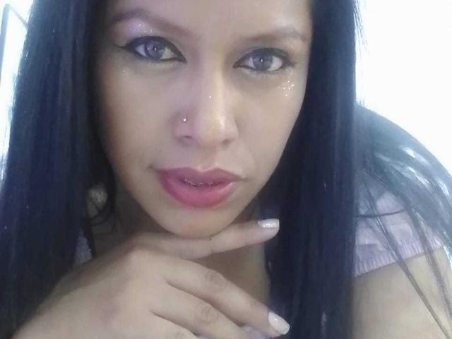 ZafiroCruz - Live porn &amp; sex cam - 16623250