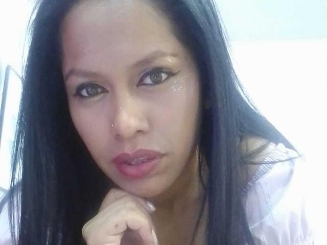 ZafiroCruz - Live porn &amp; sex cam - 16623302