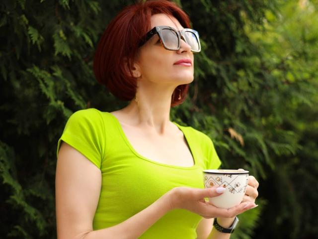 LisaTreds - פורנו בשידור חי ומצלמת סקס - 16633686