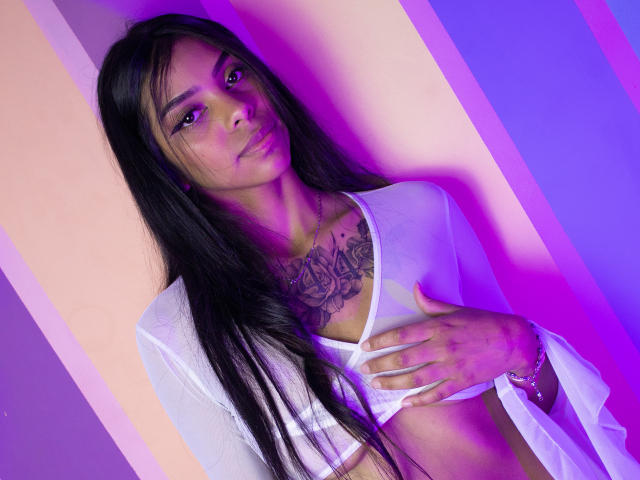 ZafiiroBluee - Live porn &amp; sex cam - 16638034