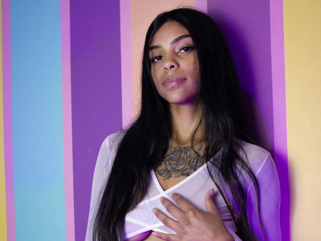 ZafiiroBluee - Live porn &amp; sex cam - 16638038