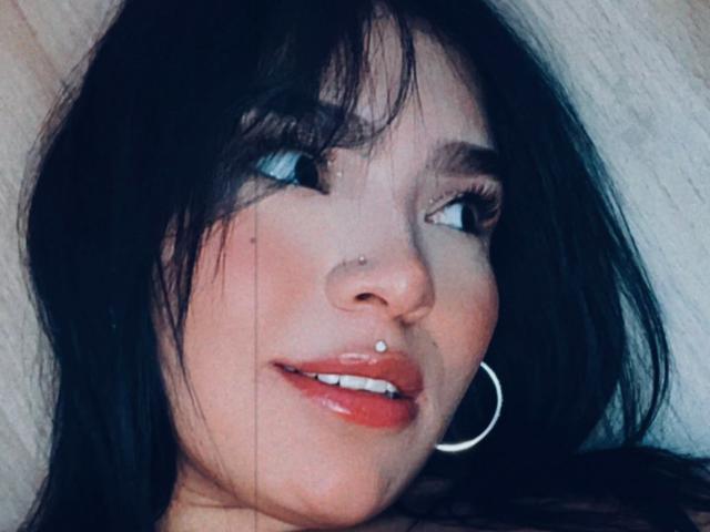 AnnyCoopers - Live sex cam - 16652302