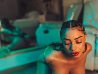 ArishaPotman - Live porn &amp; sex cam - 16654026