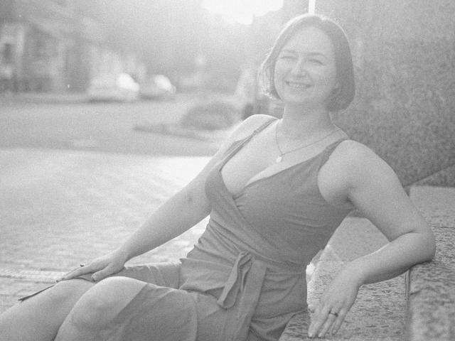 IvannaRich - Camera khiêu dâm &amp; quyến rũ trực tiếp - 16654438